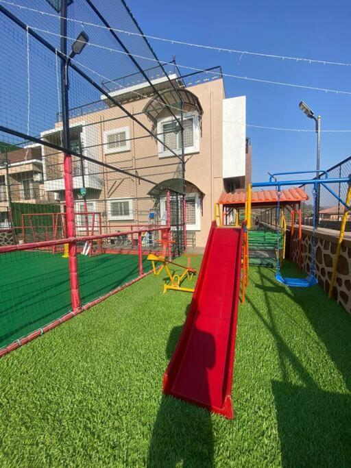 Mount Resorts Lonavala 5 Bhk Luxurious Villa With Private Pool And Full Size Cricket Football Turf Exterior photo